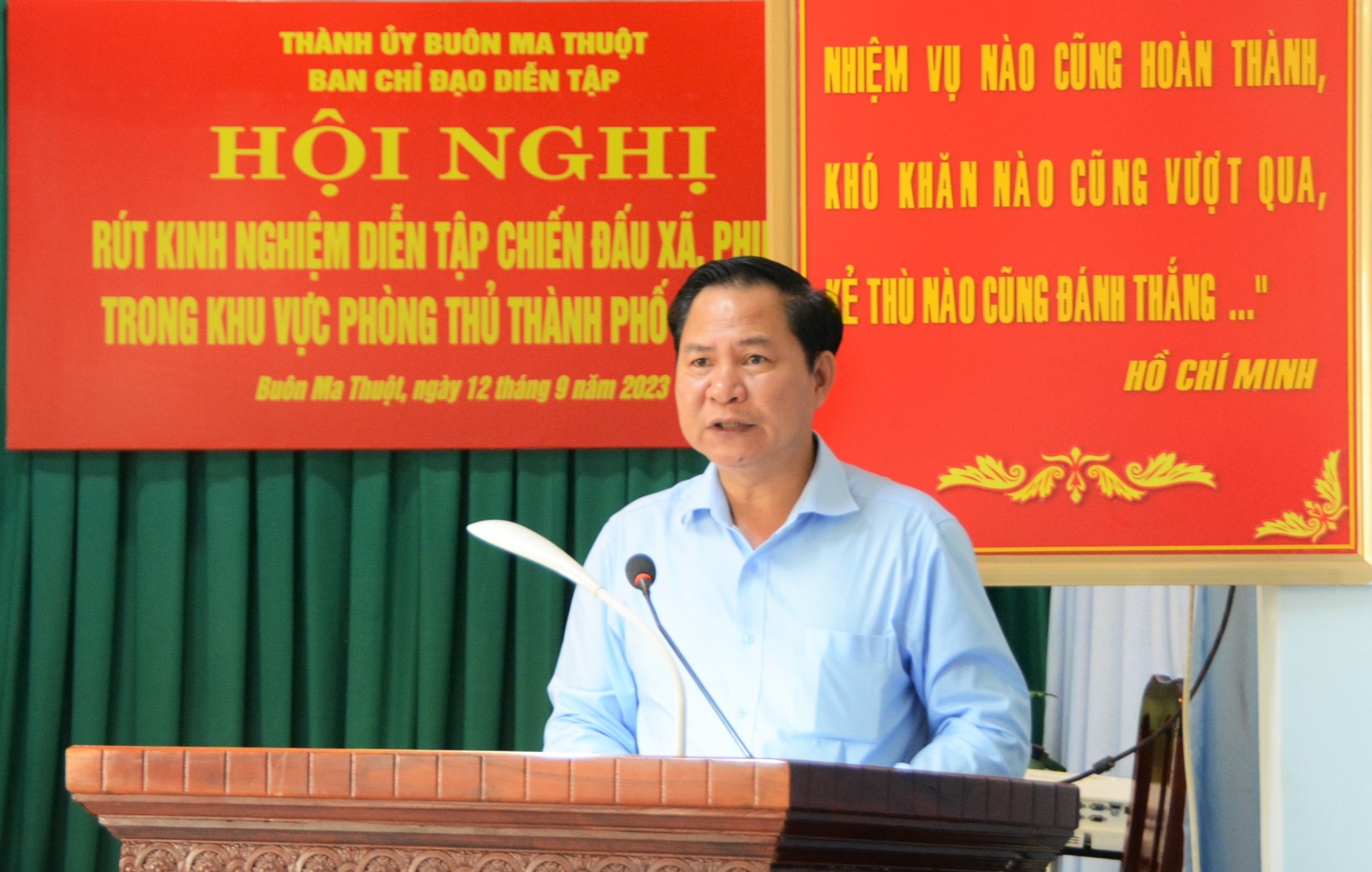 quân sự anh hưng phát biểu